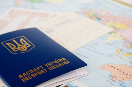 Загранпаспорт Украины