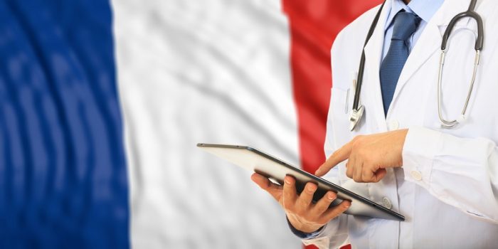 Работа и зарплата врачей во Франции